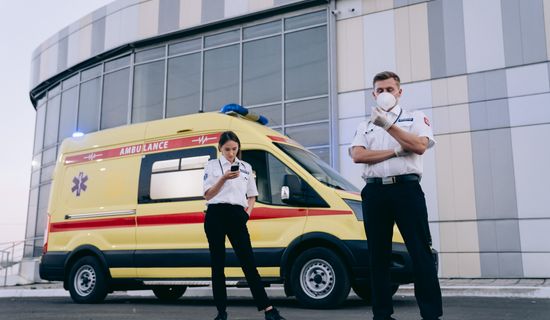 宣汉救护车转运病人算来回费用吗？